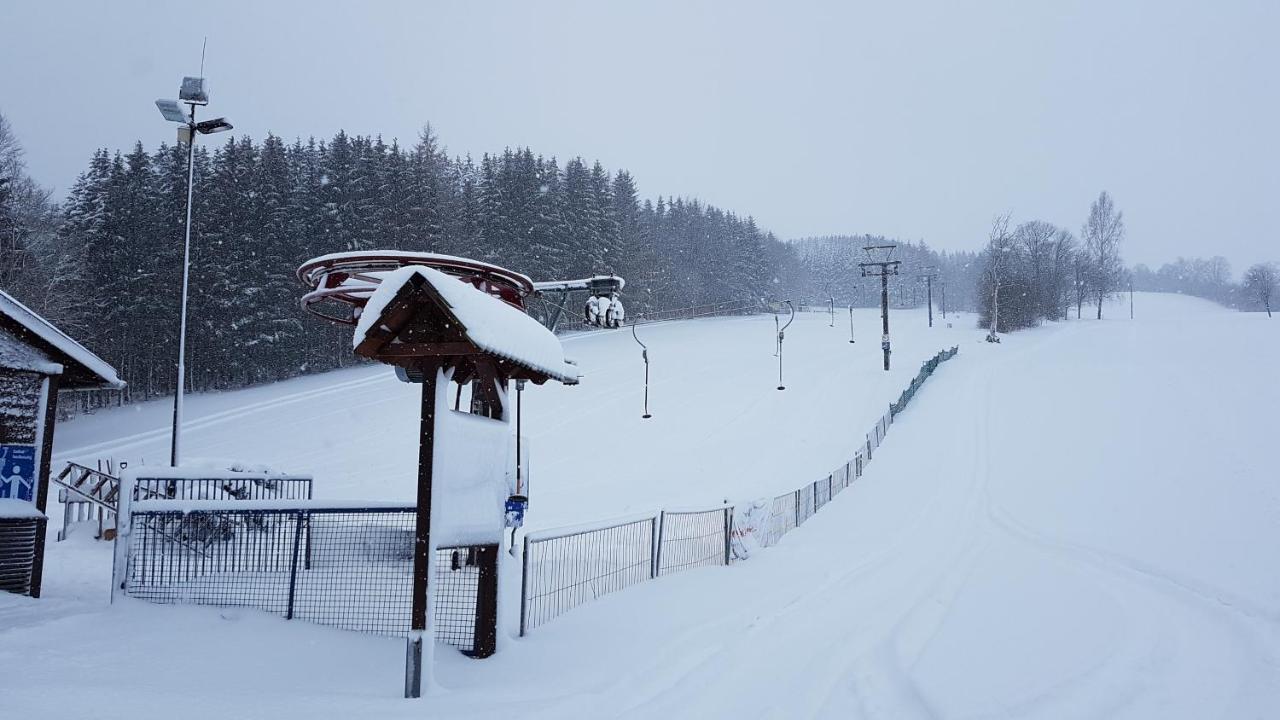 Waldhufenidyll Koenigswalde Im Erzgebirge Apartment Konigswalde ภายนอก รูปภาพ